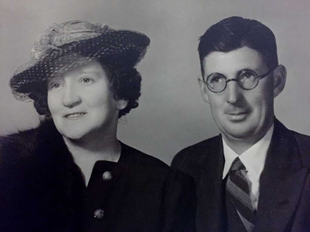 Ellen Ryan & Jock Vale